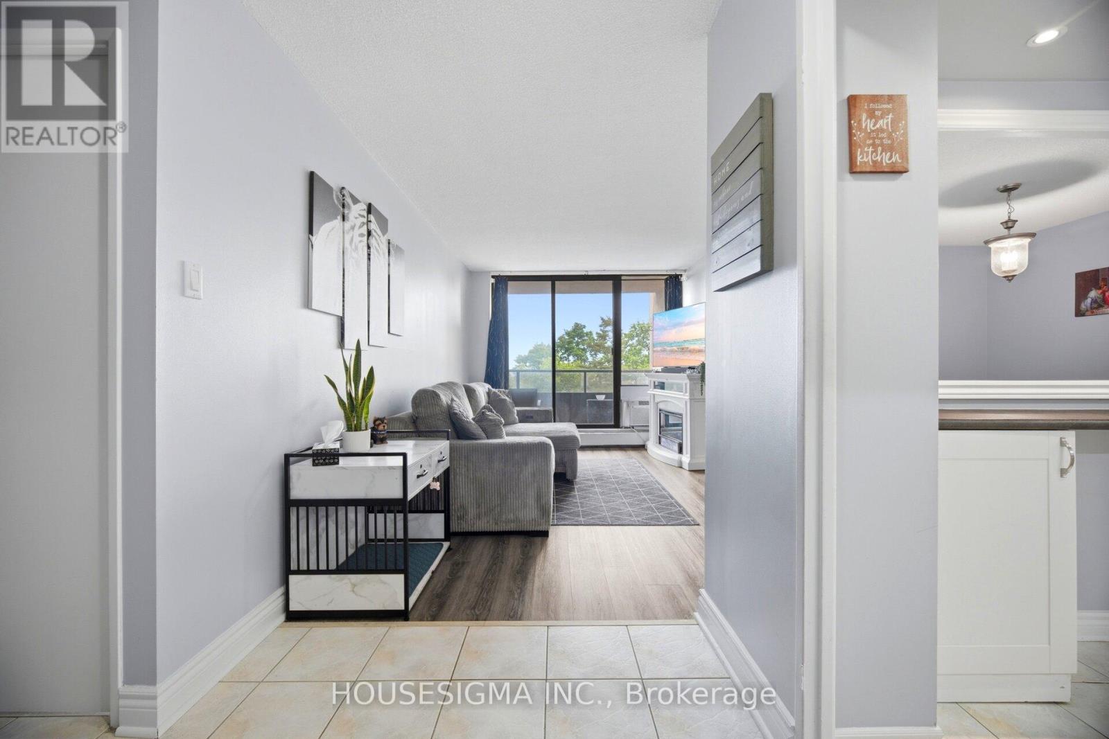 #408 2929 AQUITAINE AVENUE - 5