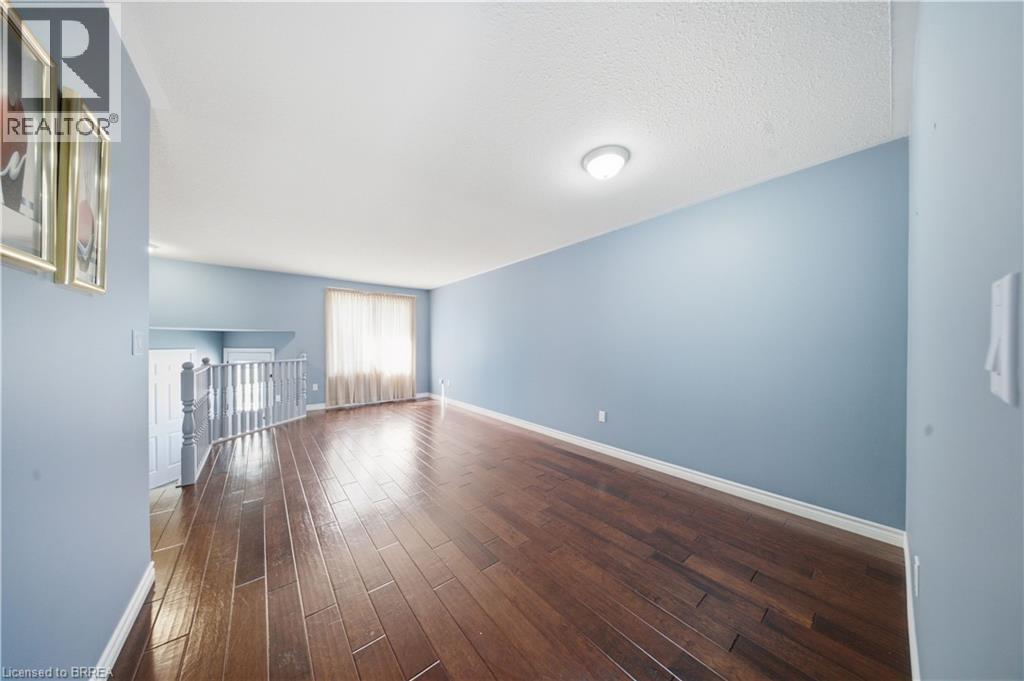 114 DONEGAL Drive - 12