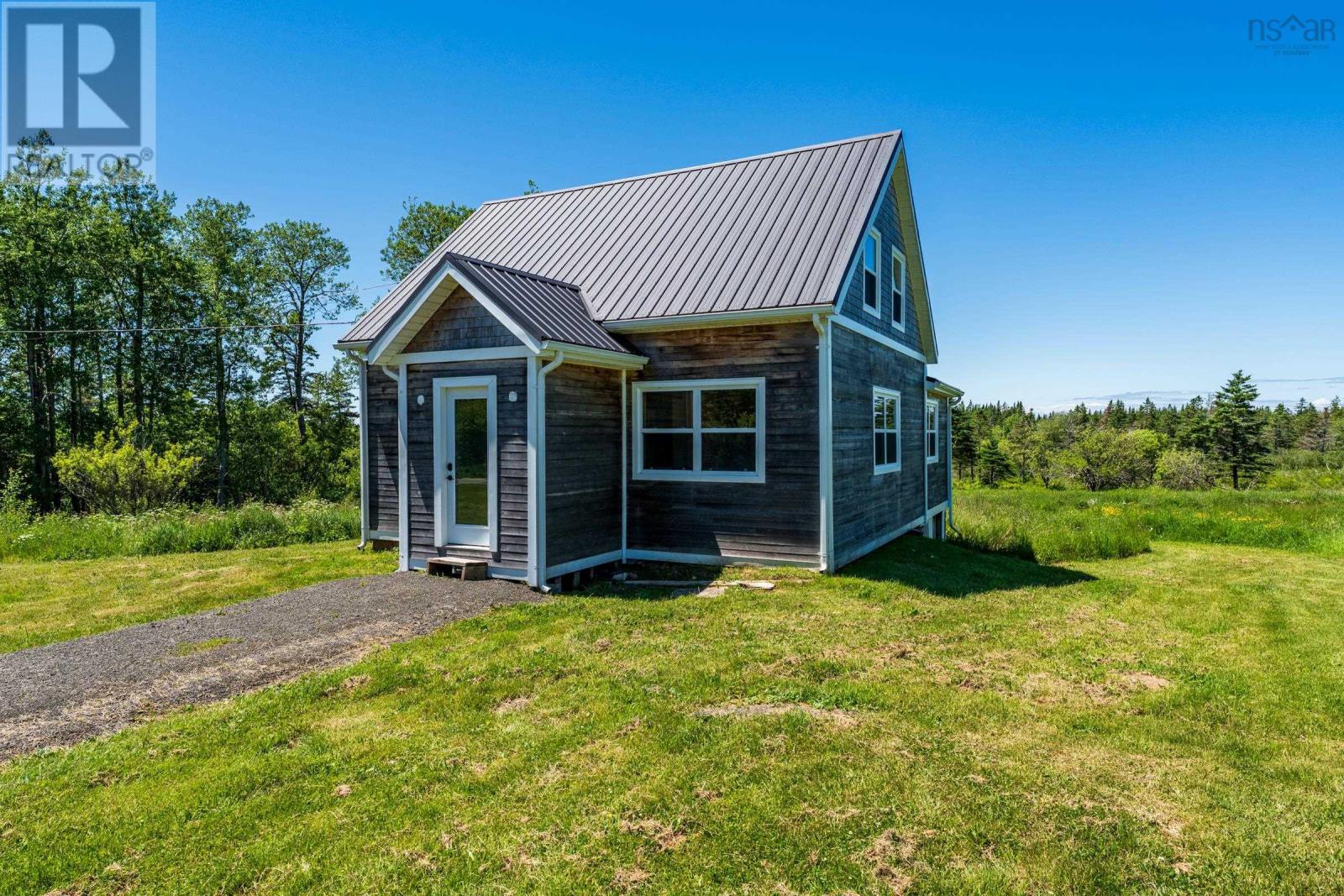 9323 Highway 217 - 32