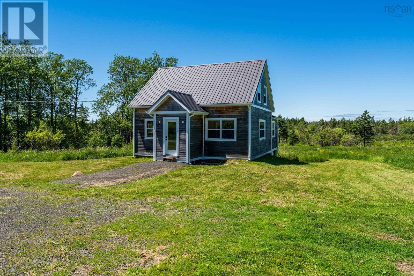 9323 Highway 217 - 35