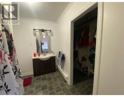 10 O'Briens Drive thumbnail 22