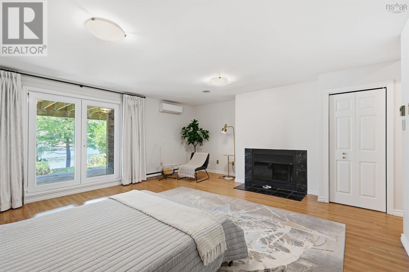 Property 33 of 41 of 206 Spinnaker Drive