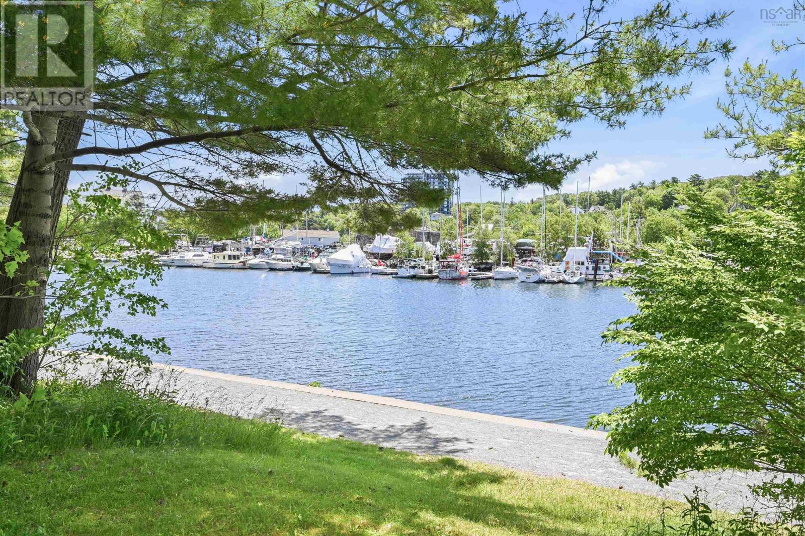 Property 36 of 41 of 206 Spinnaker Drive