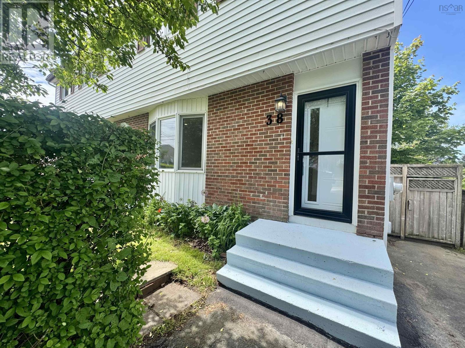 Property photo of 38 Lucien Drive