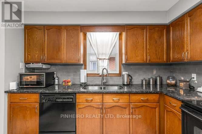 63 CONDOR COURT - 14