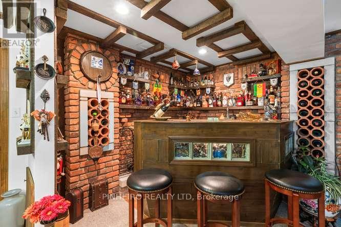 63 CONDOR COURT - 35