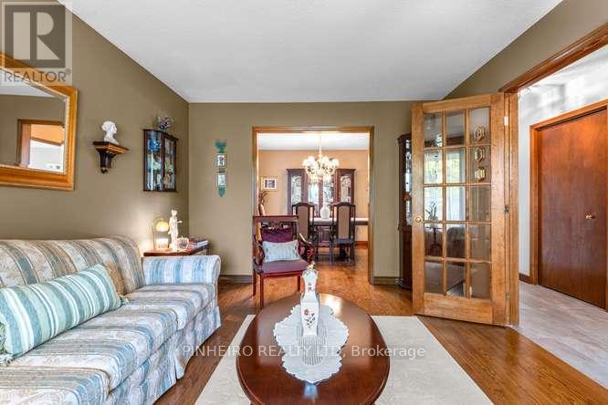 63 CONDOR COURT - 7