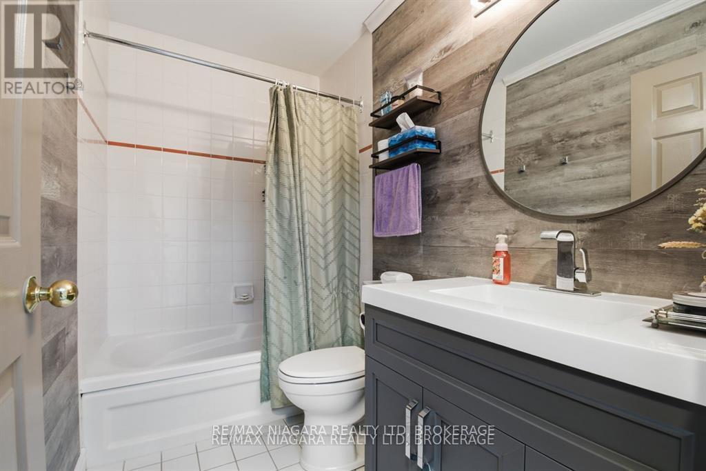 #26 67 LINWELL ROAD - 14