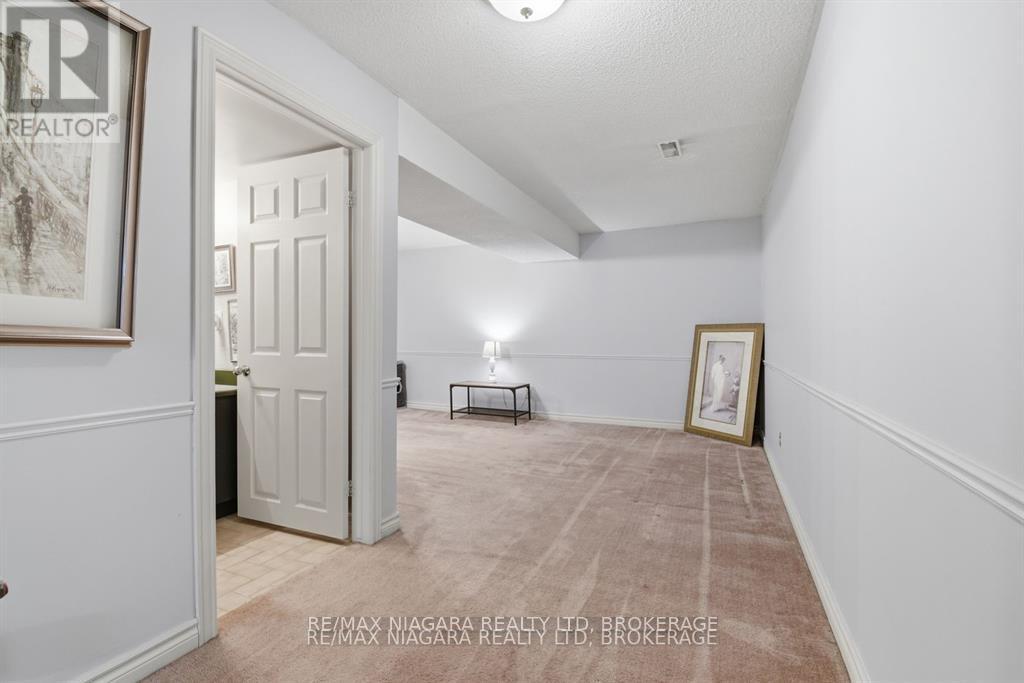 #26 67 LINWELL ROAD - 21