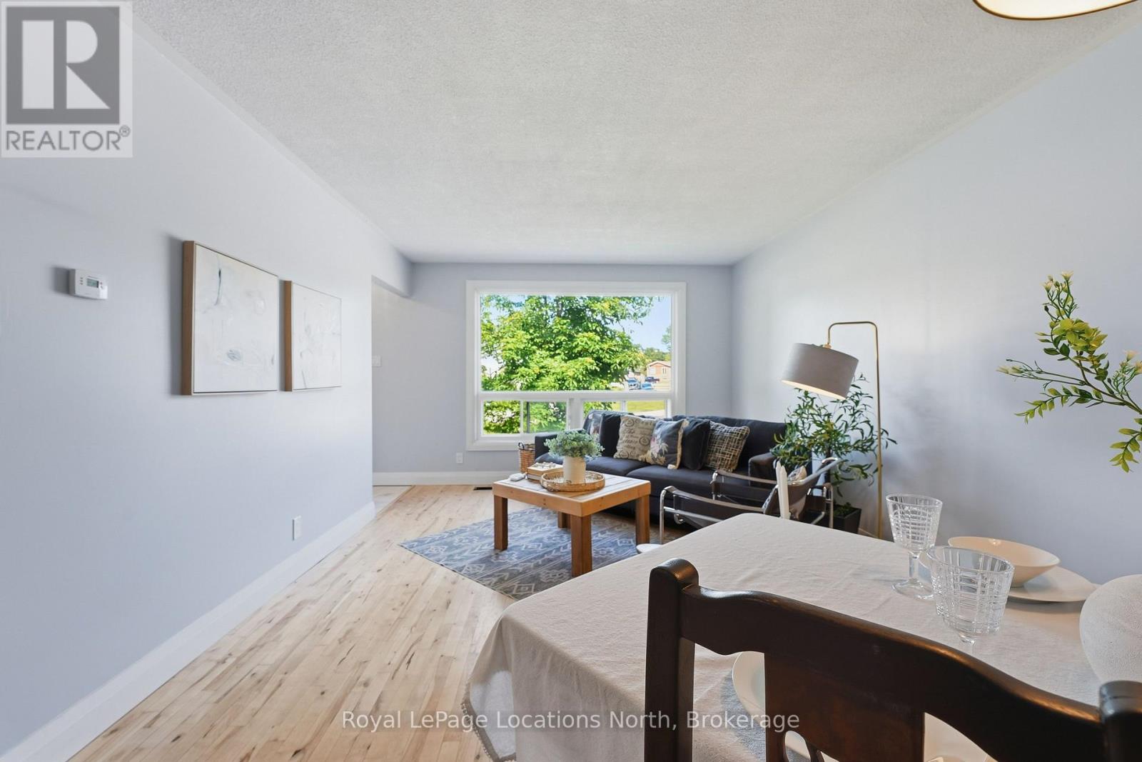 32 COURTICE CRESCENT - 5