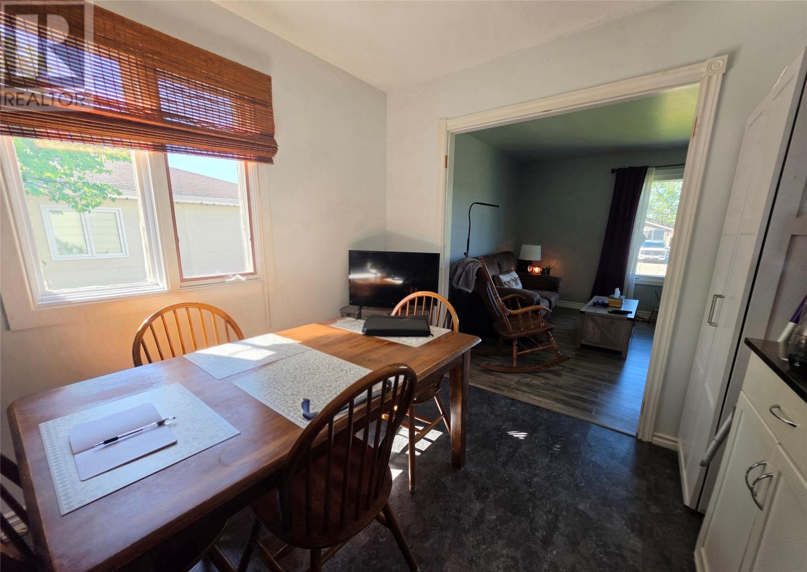 413 Jackson Avenue thumbnail 7