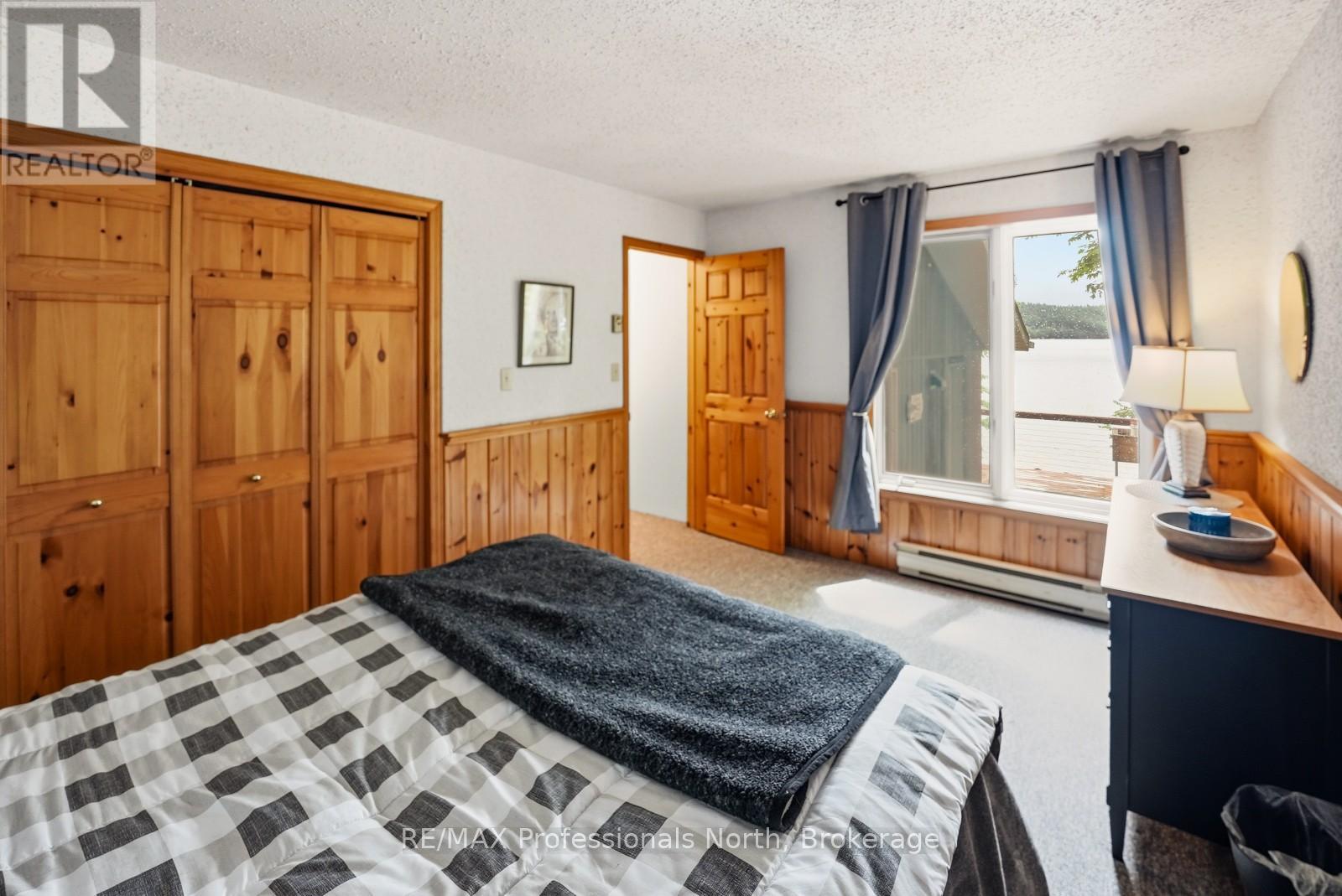 6198 HALIBURTON LAKE ROAD - 10