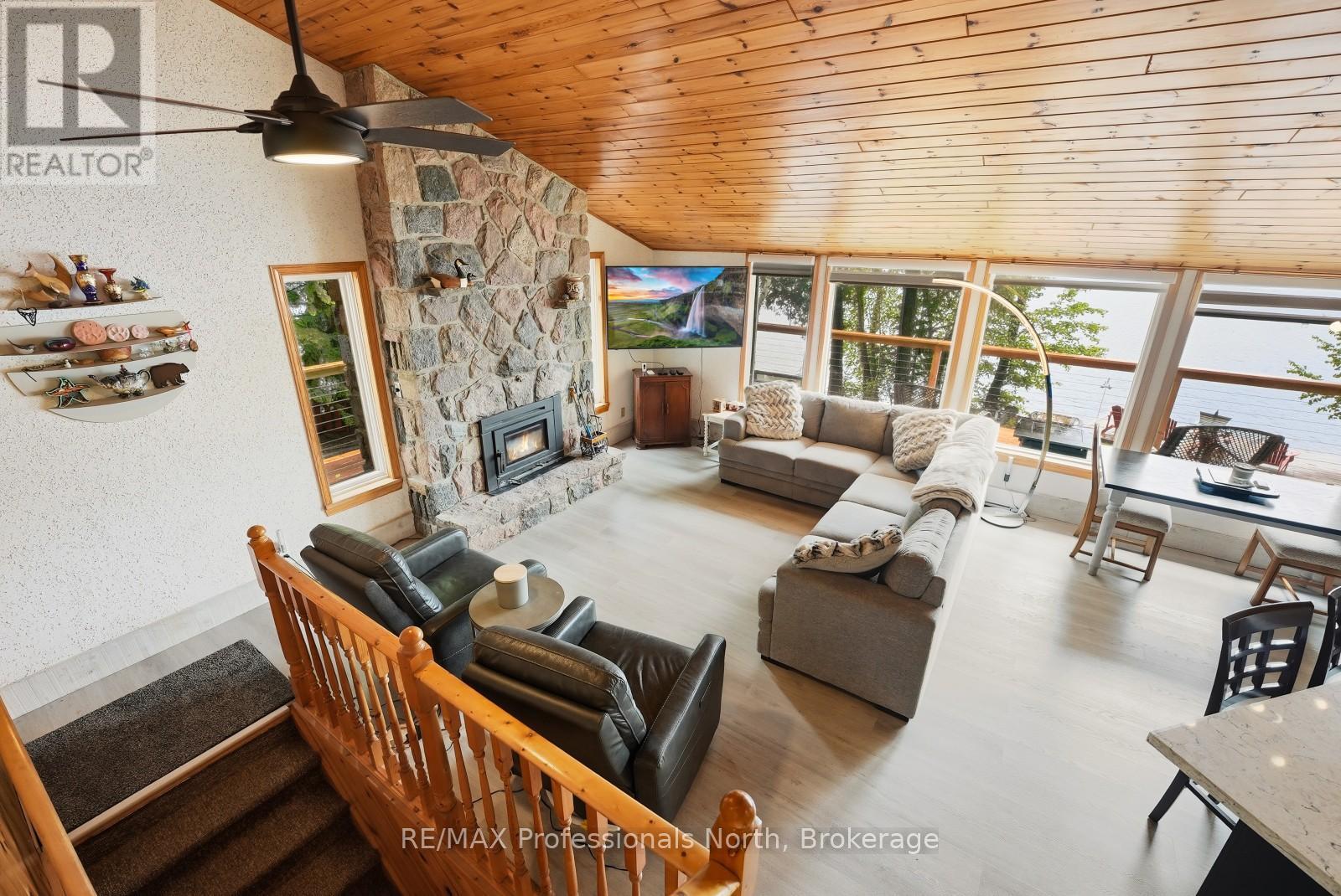 6198 HALIBURTON LAKE ROAD - 13