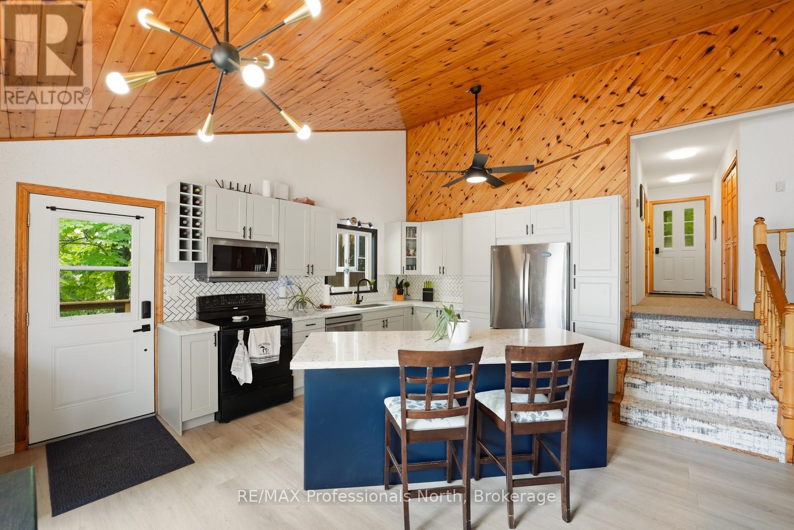 6198 HALIBURTON LAKE ROAD - 18