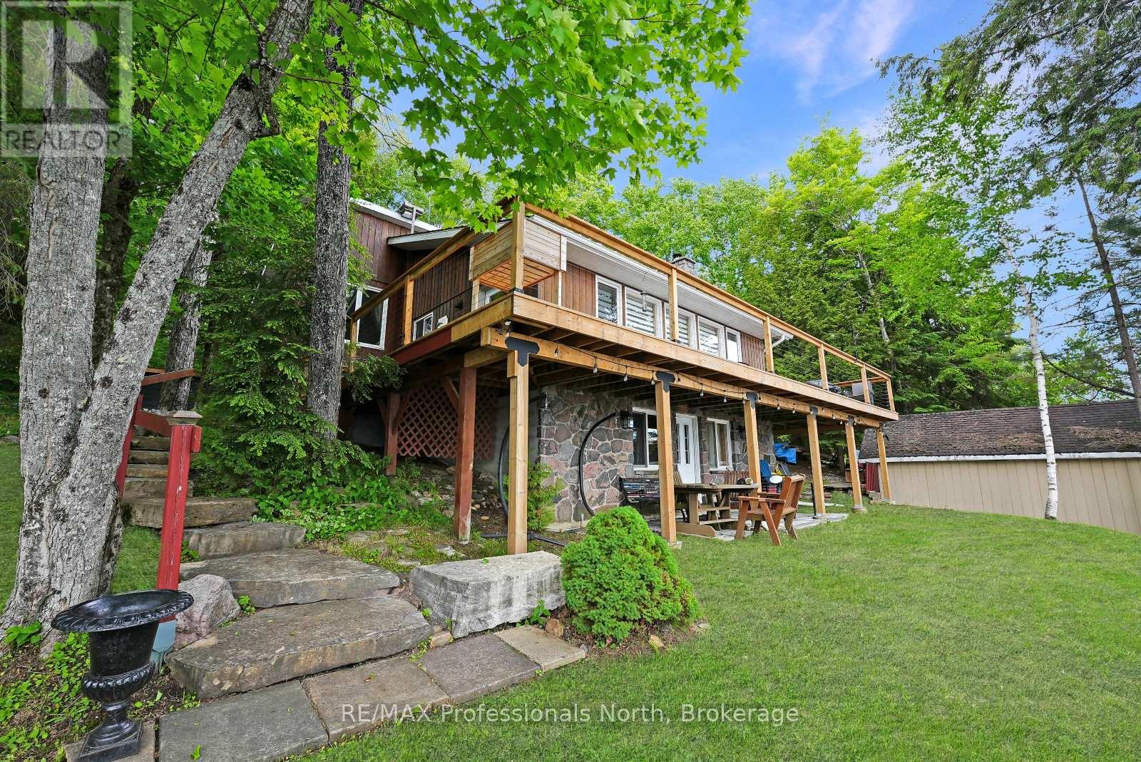 6198 HALIBURTON LAKE ROAD - 42