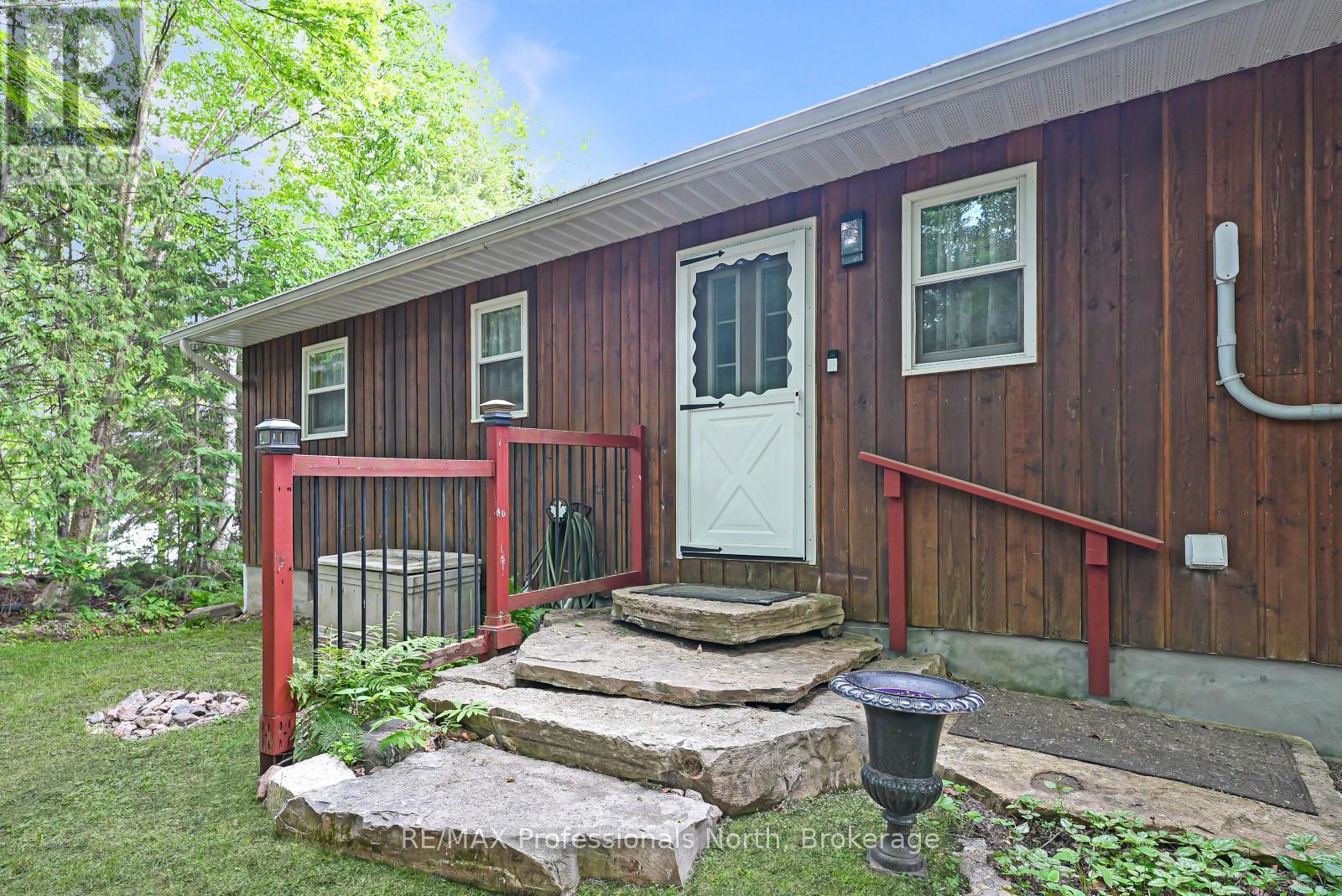 6198 HALIBURTON LAKE ROAD - 7