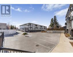 21 - 630 Rogers Road, Toronto, ON M6M0B4 Photo 21