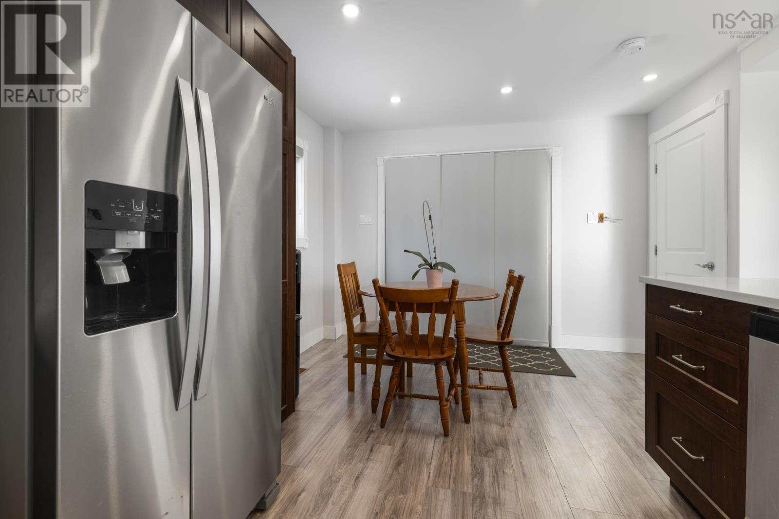 1454 Terence Bay Road - 17