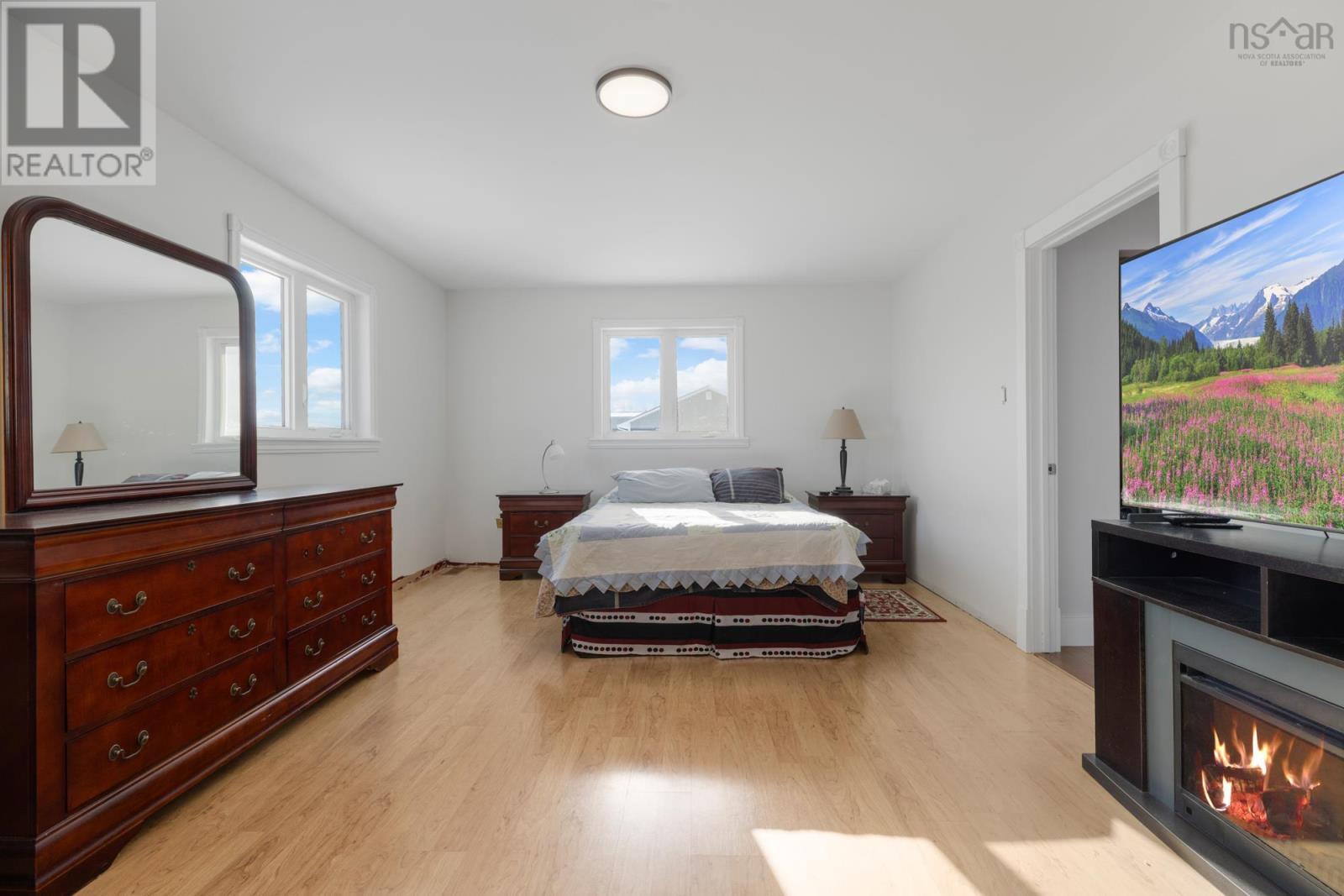 1454 Terence Bay Road - 26