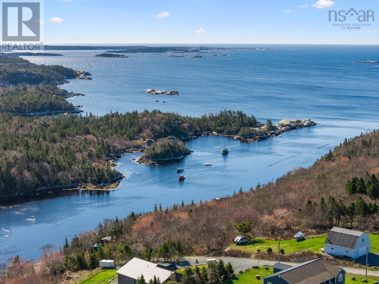 1454 Terence Bay Road - 35