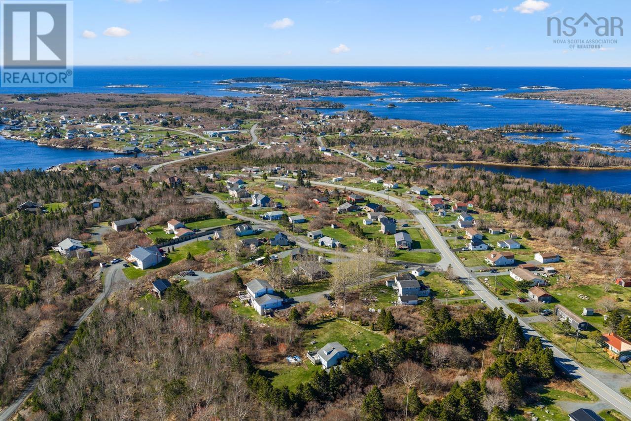 1454 Terence Bay Road - 39