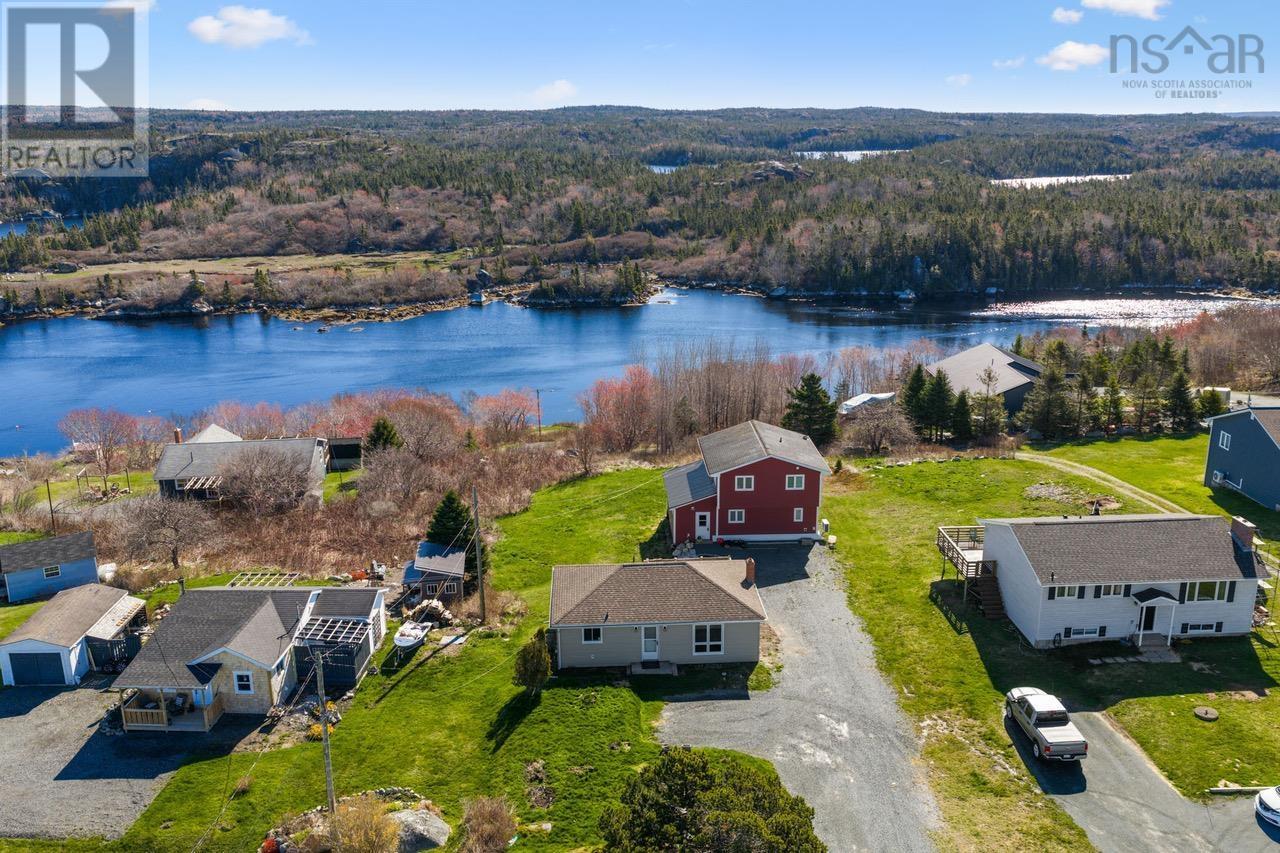 1454 Terence Bay Road - 37