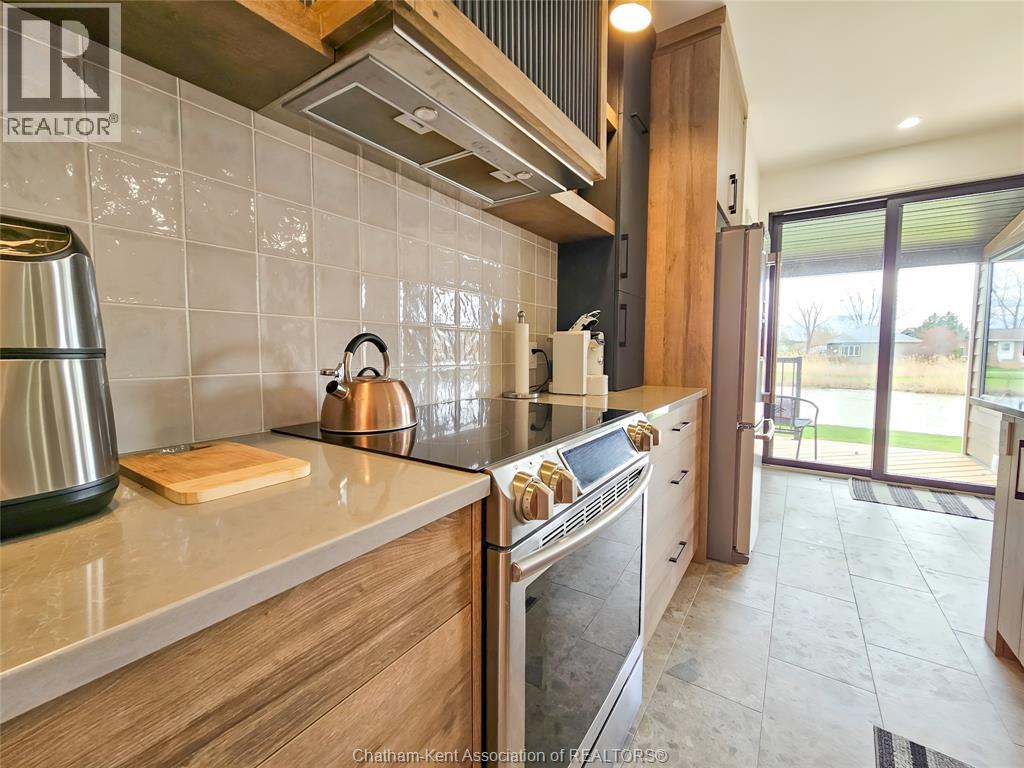 19260 Lakeside DRIVE - 13