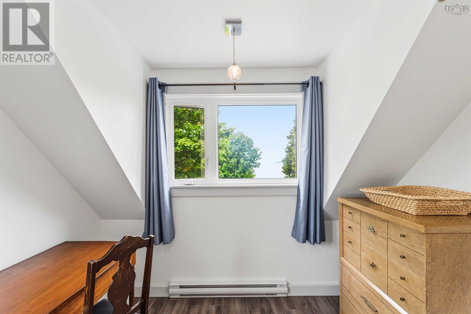 85 Pettrie Road - 39