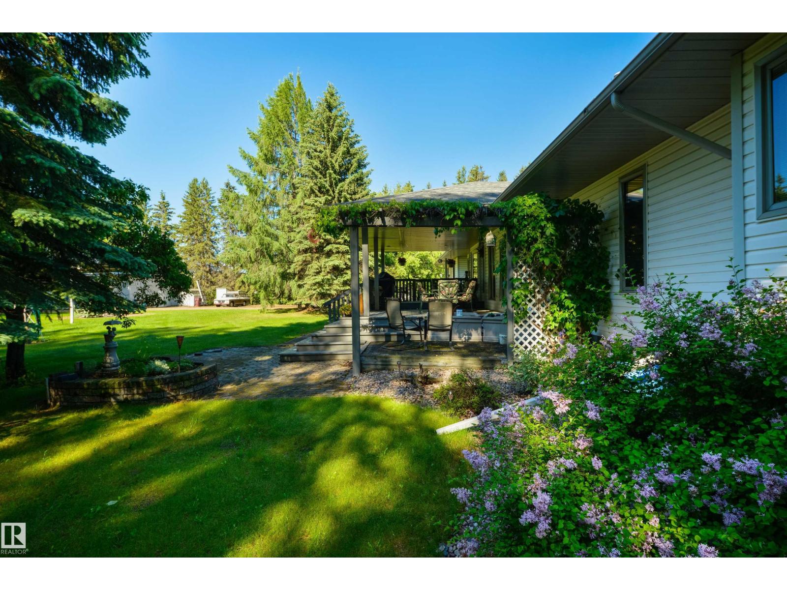 27113 TWP RD 522 - 50