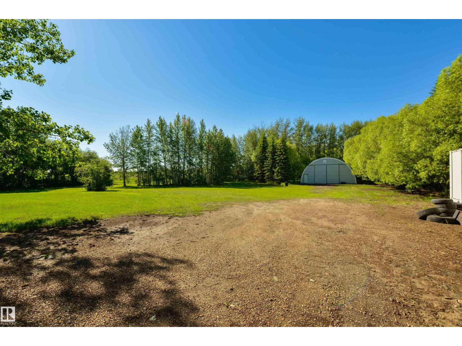 27113 TWP RD 522 - 56