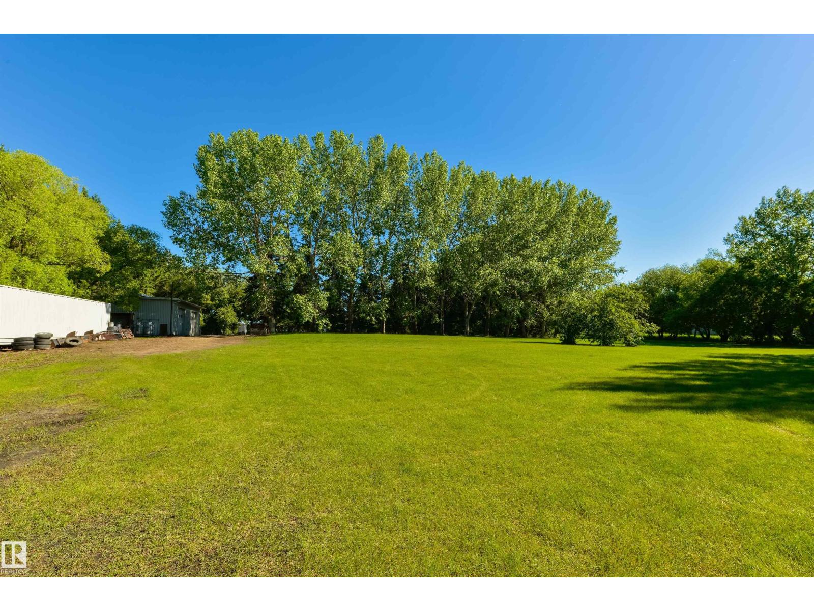 27113 TWP RD 522 - 58