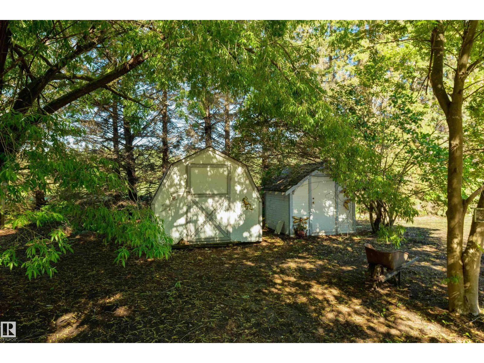 27113 TWP RD 522 - 61