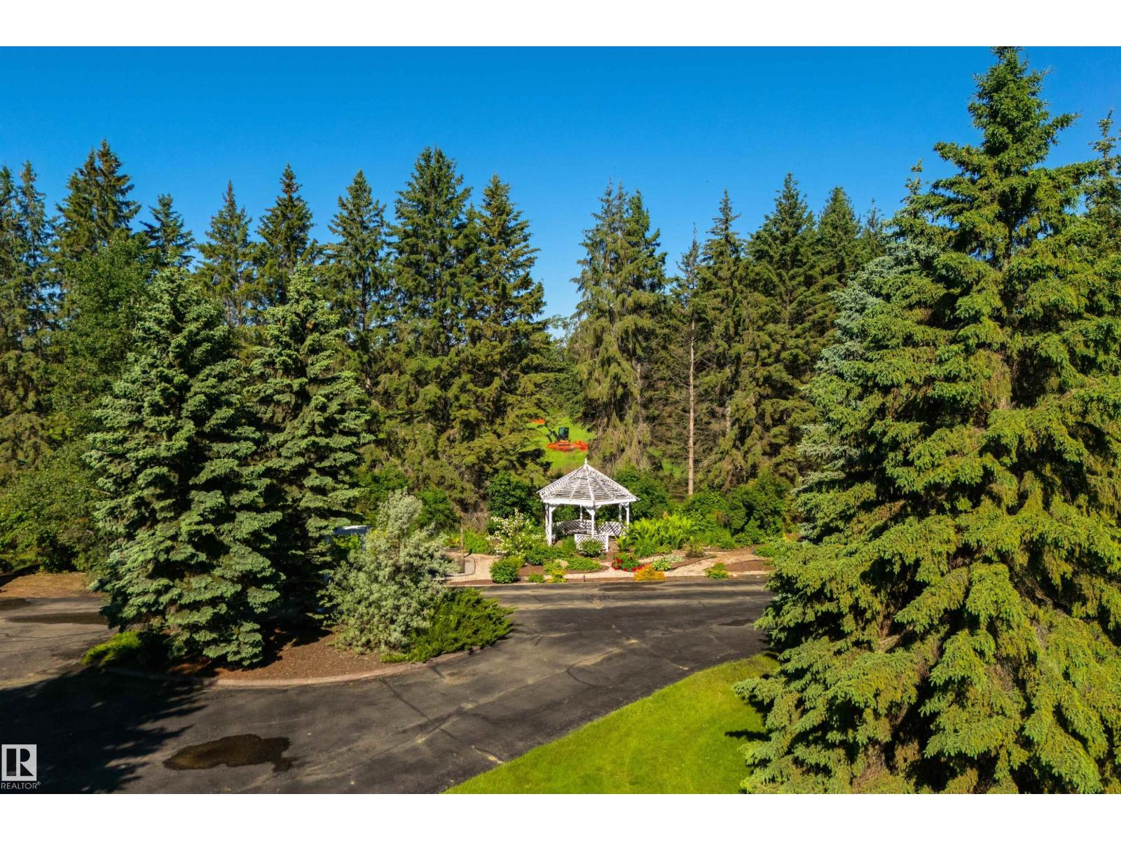 27113 TWP RD 522 - 65