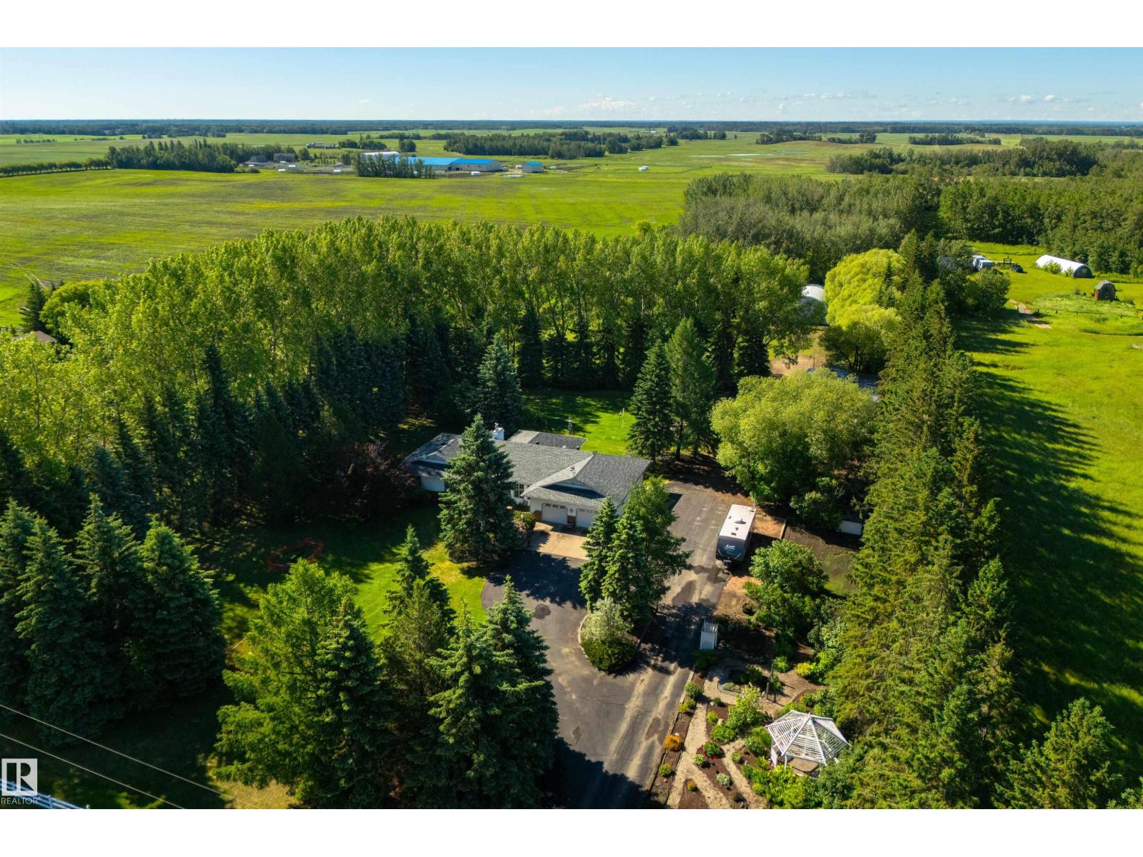 27113 TWP RD 522 - 72