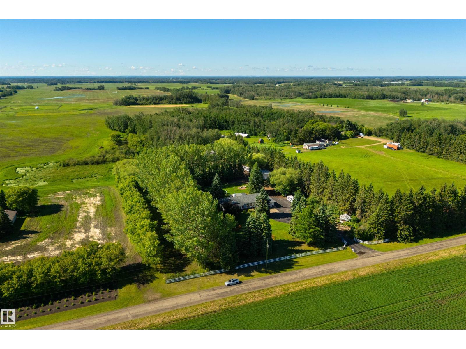 27113 TWP RD 522 - 74