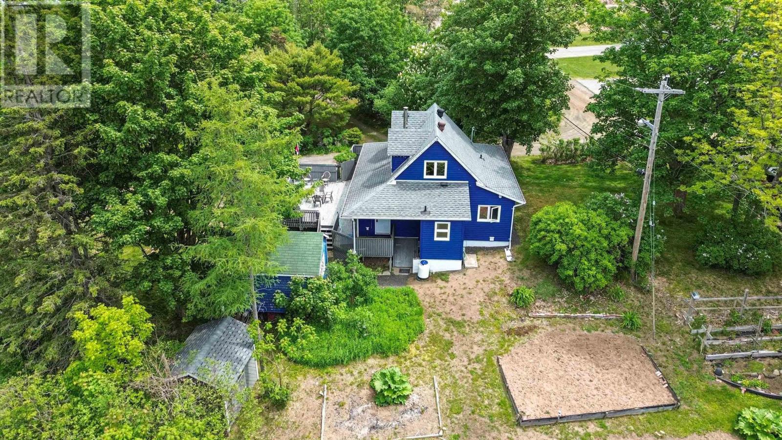 85 Pettrie Road - 44