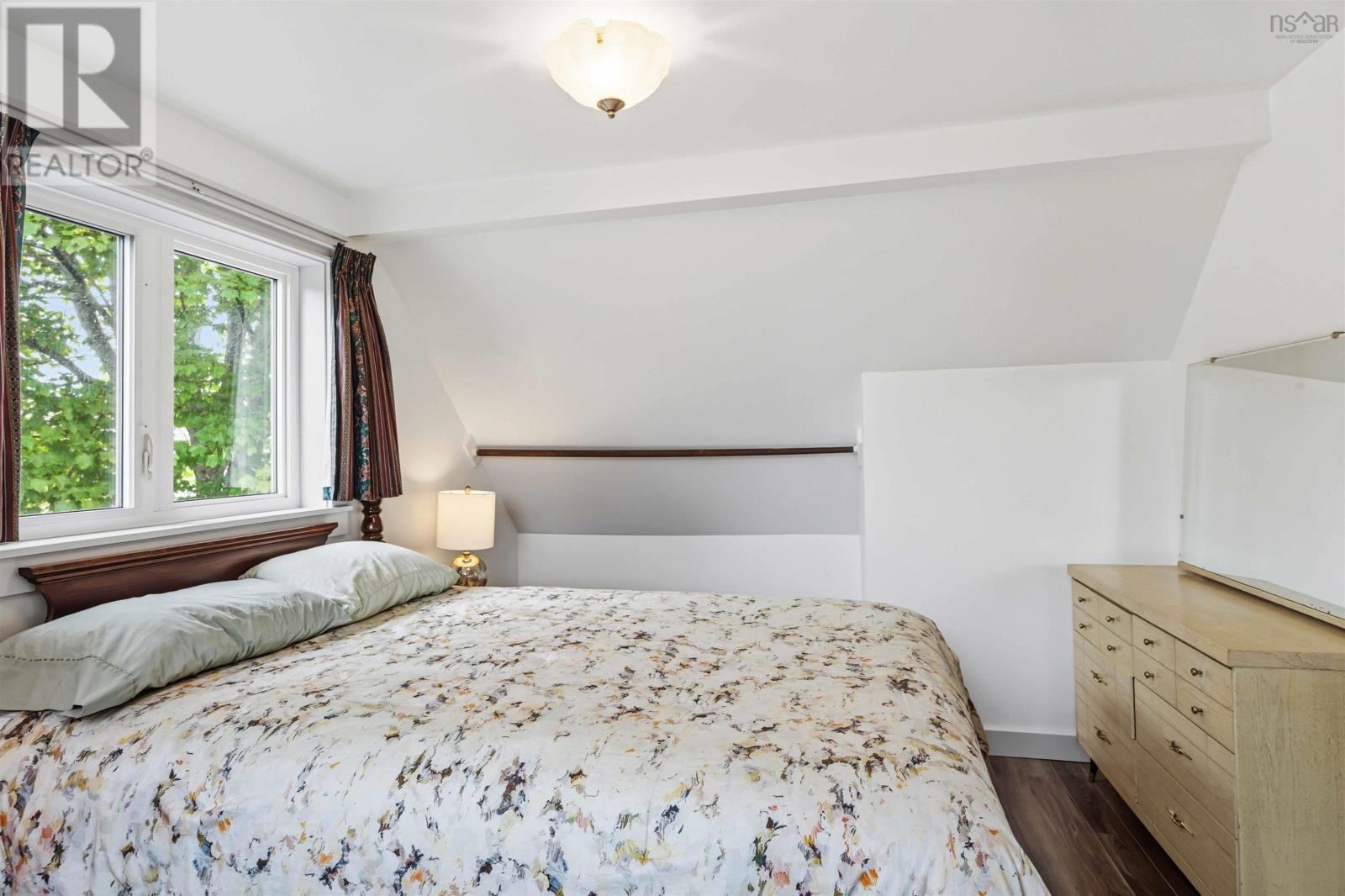 85 Pettrie Road - 35