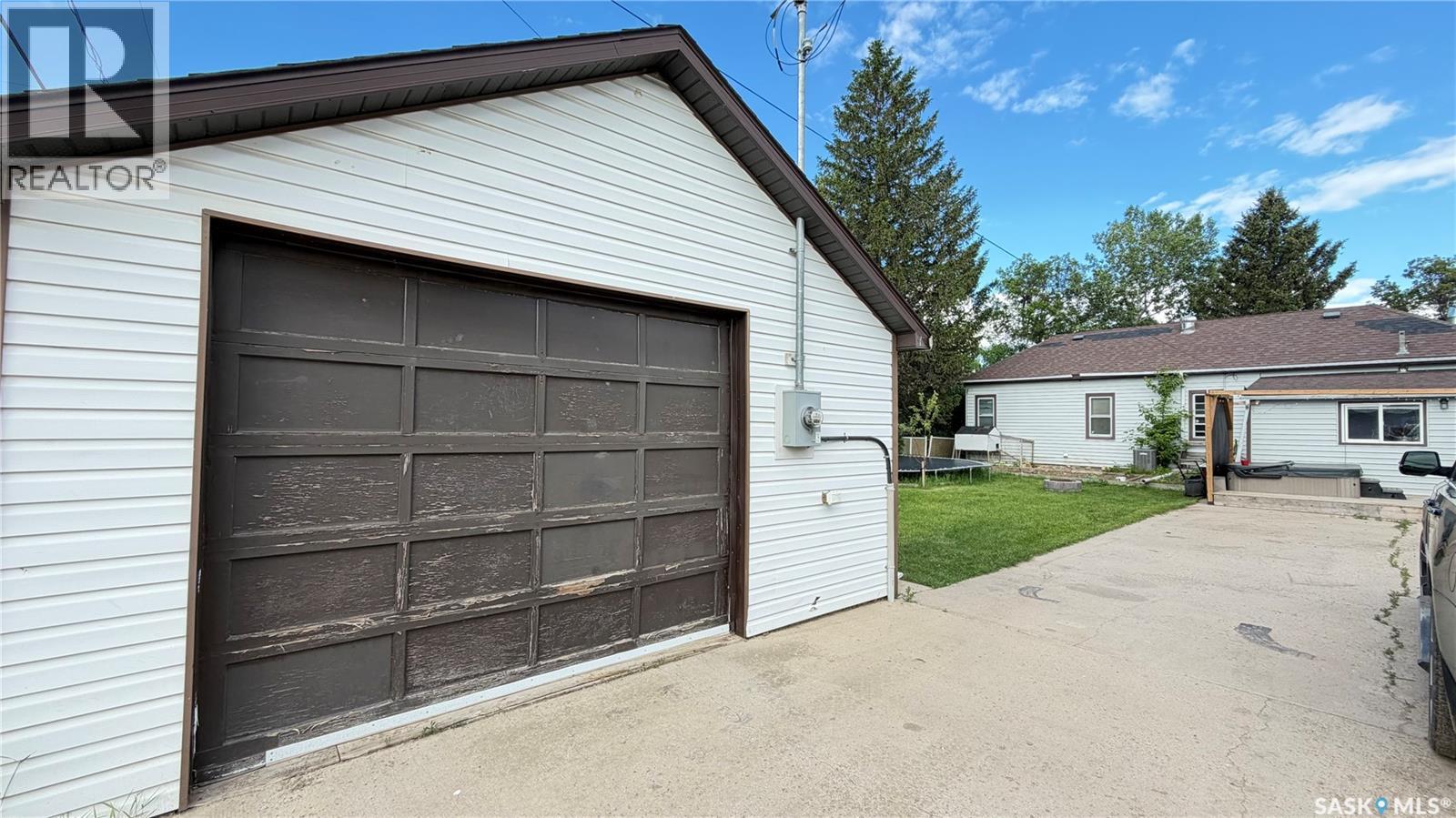 103 Walsh STREET — photo 6