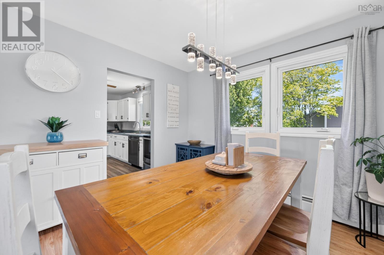 Property 23 of 49 of 25 Andrews Avenue