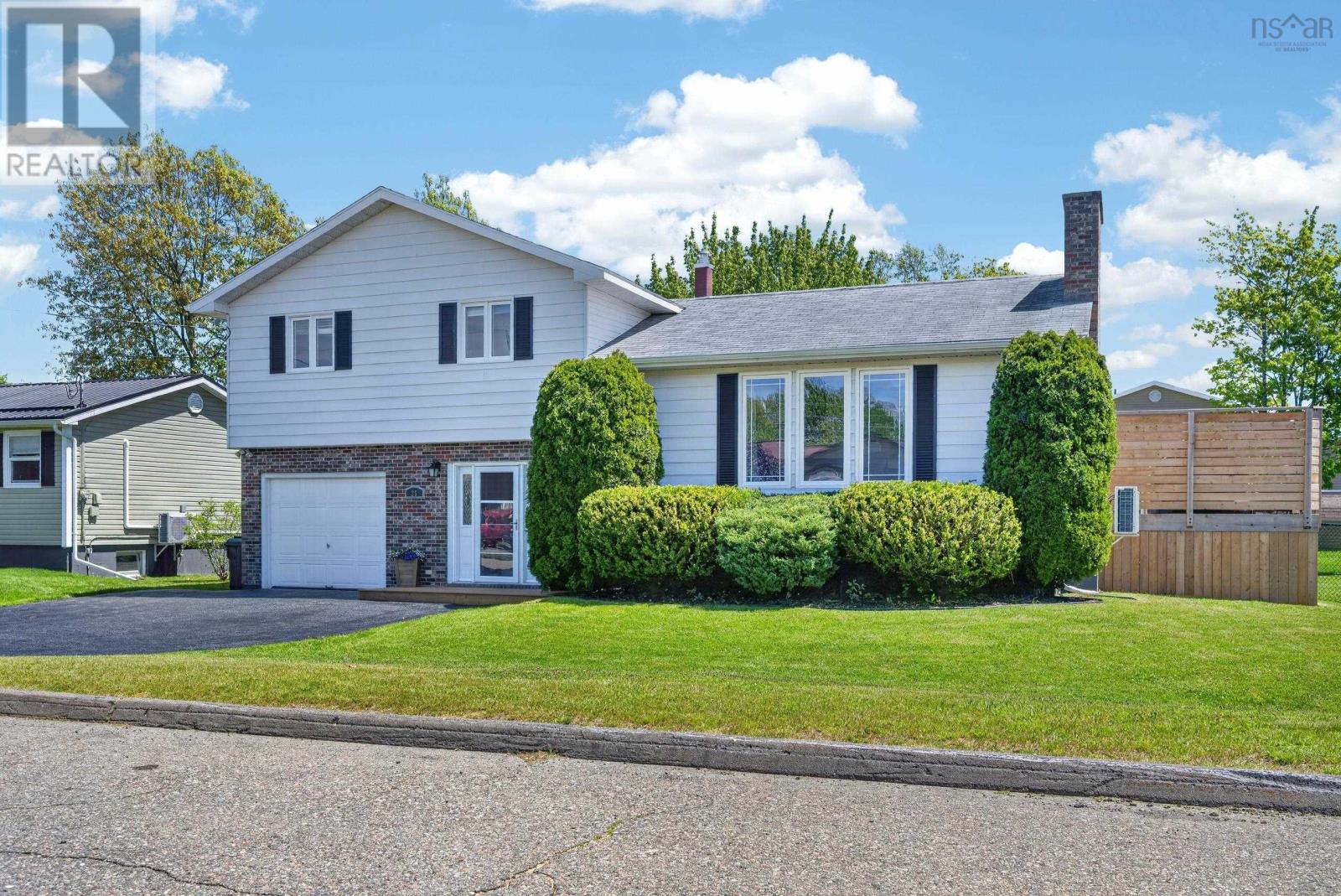 Property photo of 25 Andrews Avenue