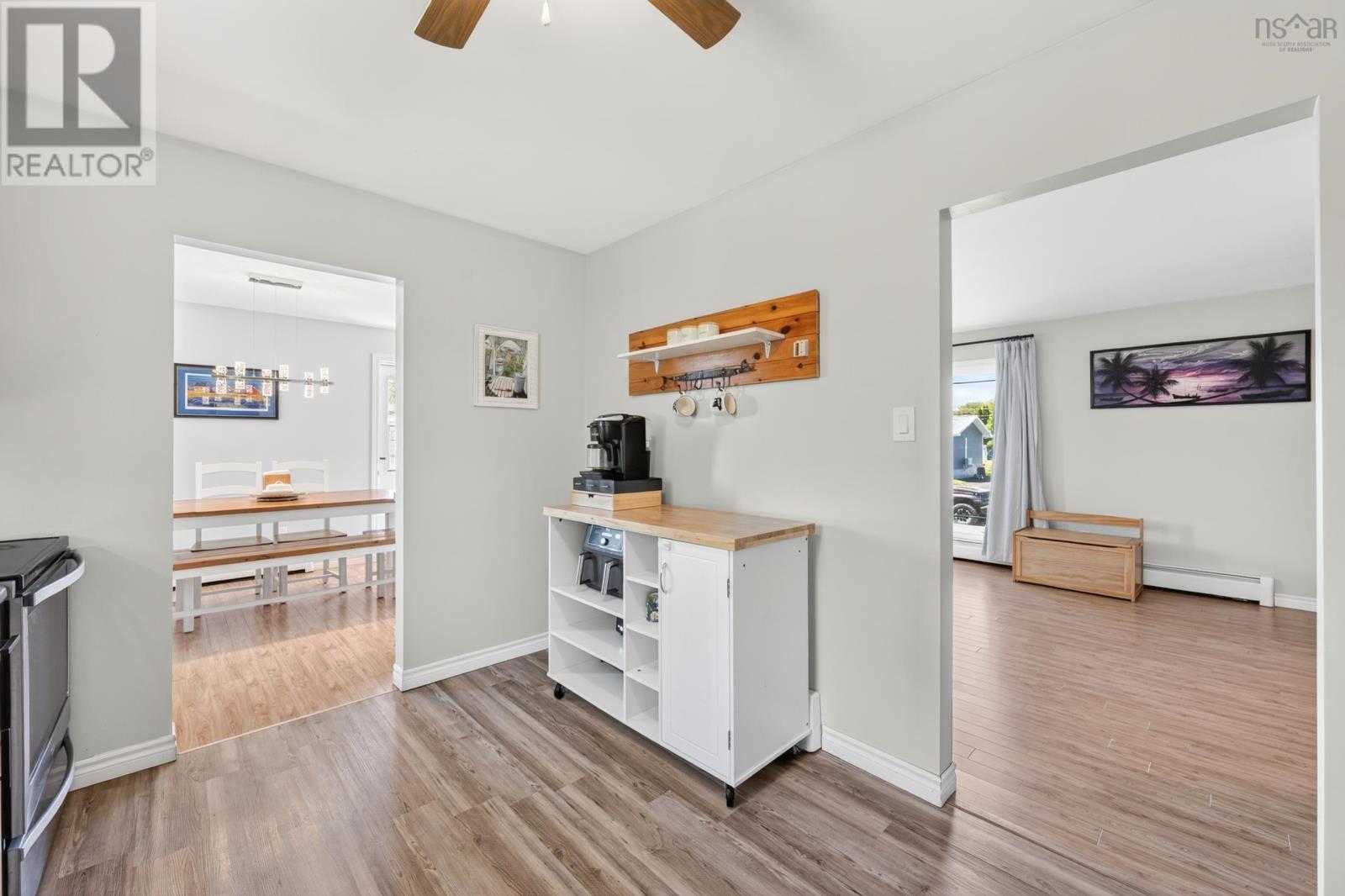 Property 28 of 49 of 25 Andrews Avenue