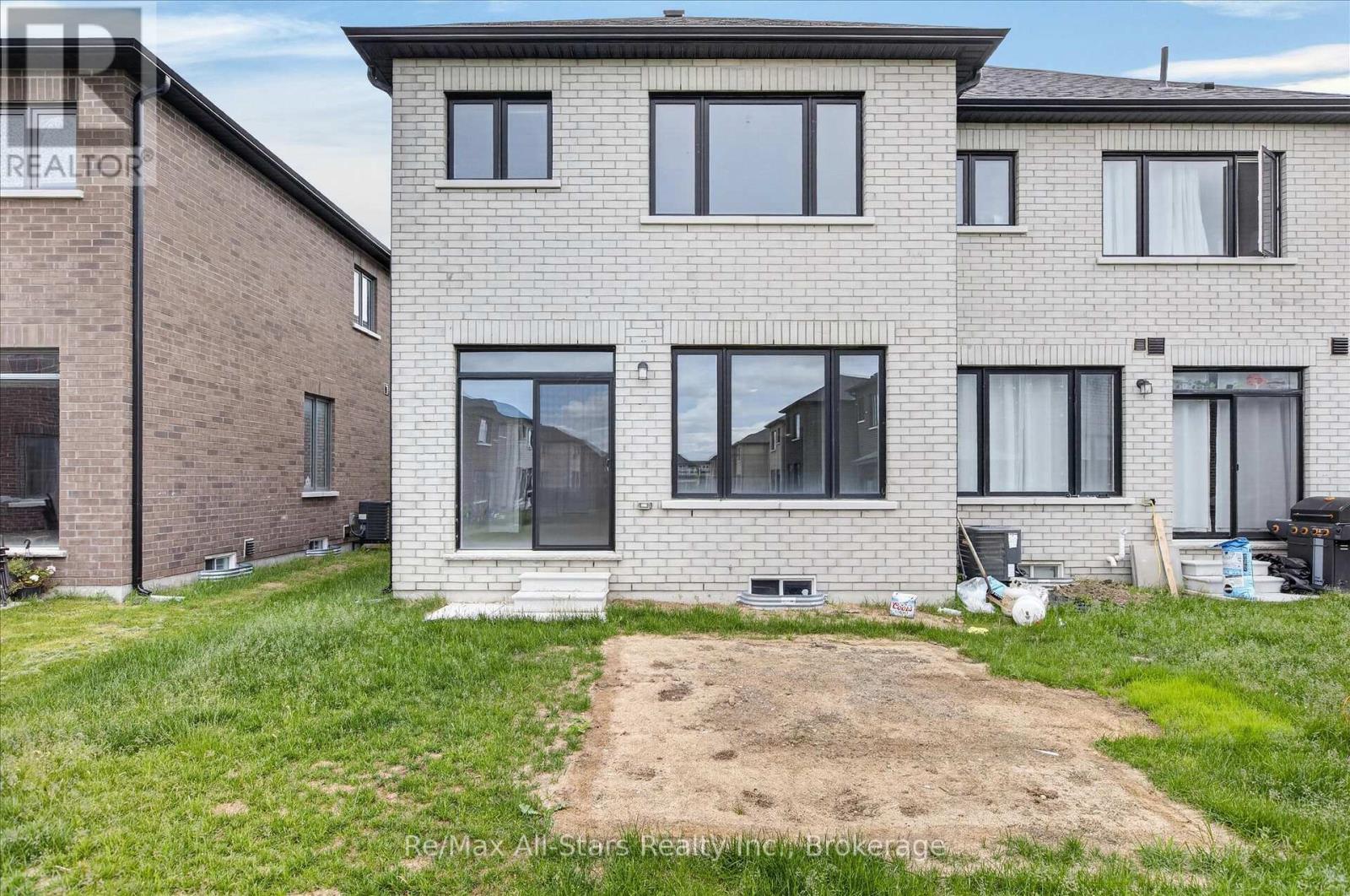62 CORLEY STREET - 31