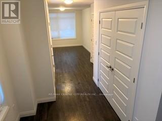 #22 3260 SINGLETON AVENUE - 18