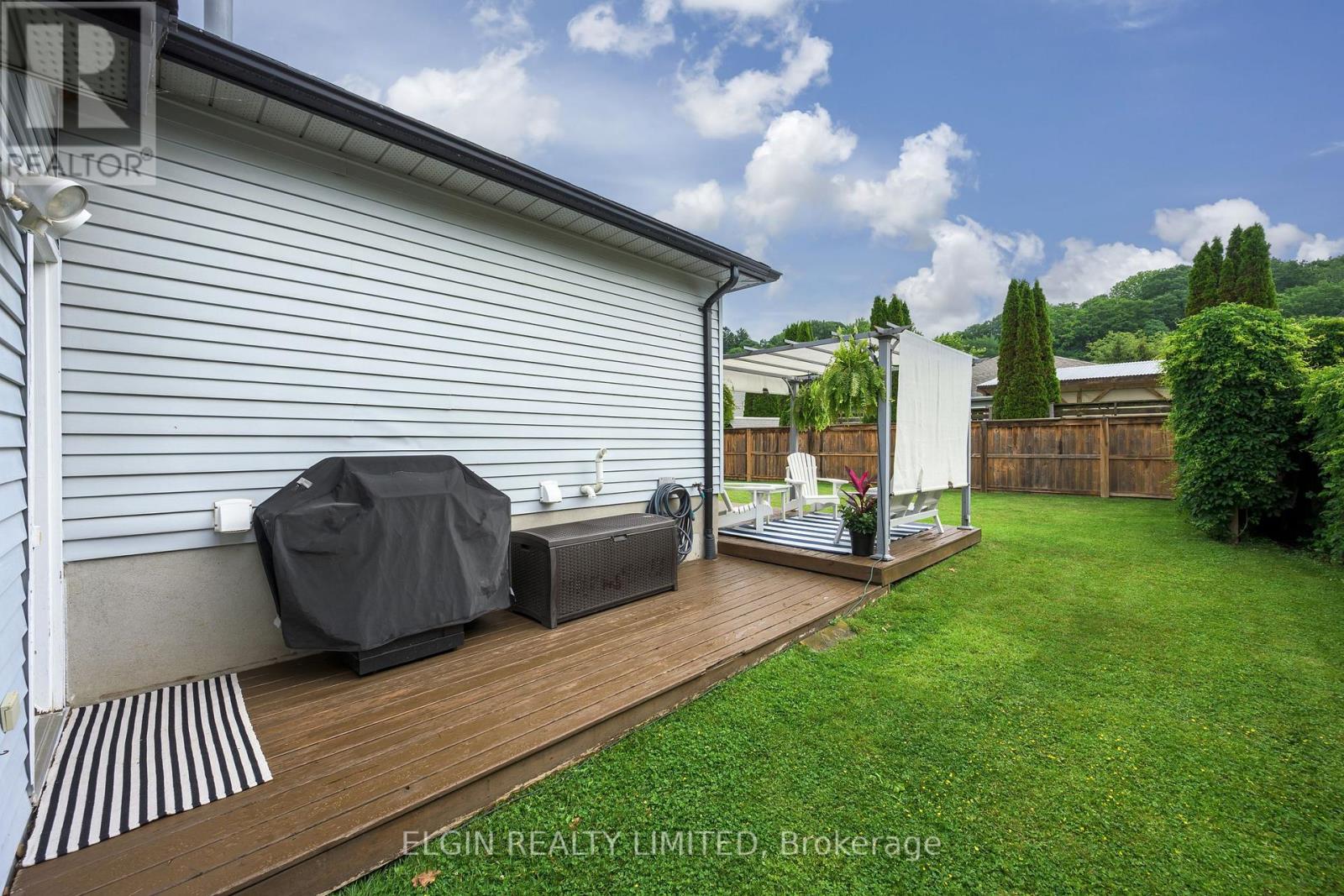 309 FRANCES STREET - 6