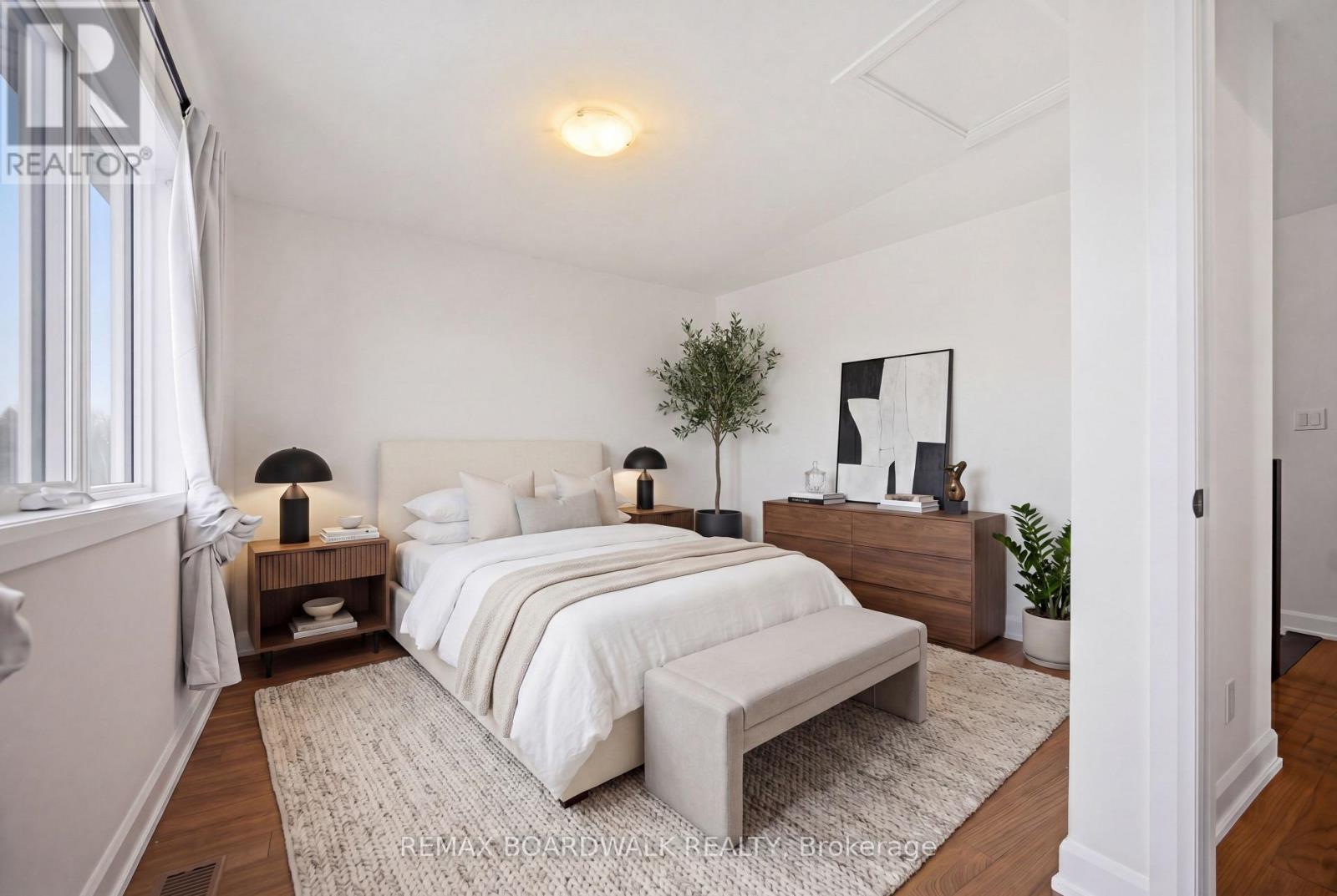 447 CHURCHILL ROAD - 25