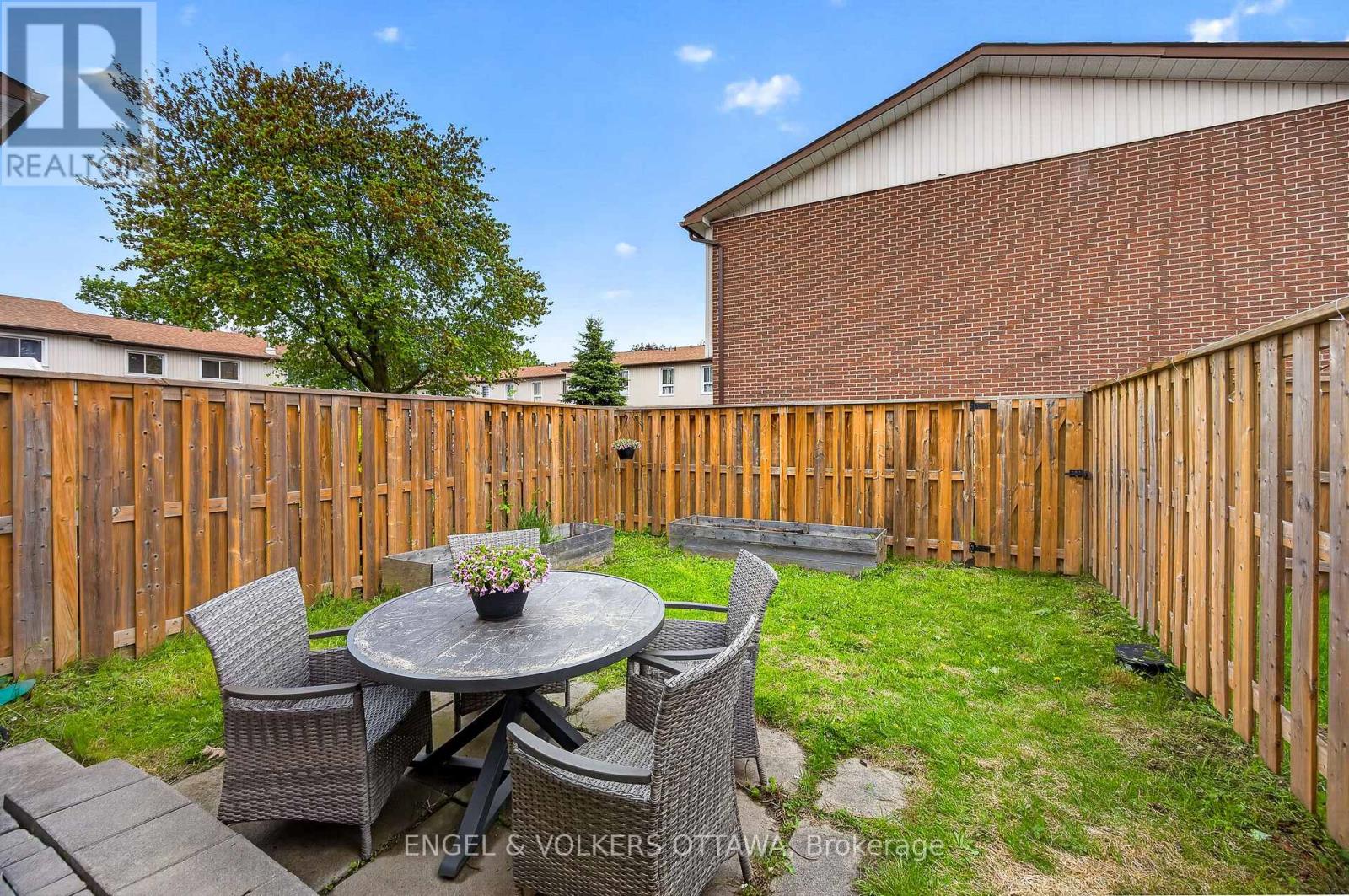 3 Bed, 2 Bath House for Sale in Ottawa – 60 – 3258 BANNON WAY, Ottawa – MLS# X13482604 - Image 36