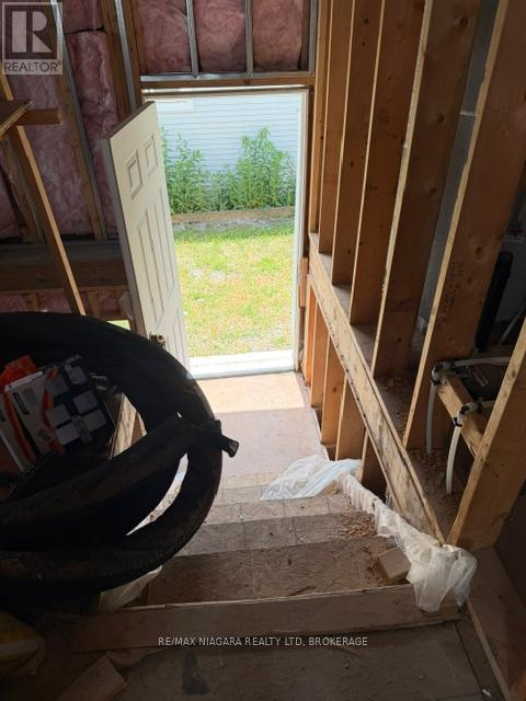 178 PELHAM ROAD - 9
