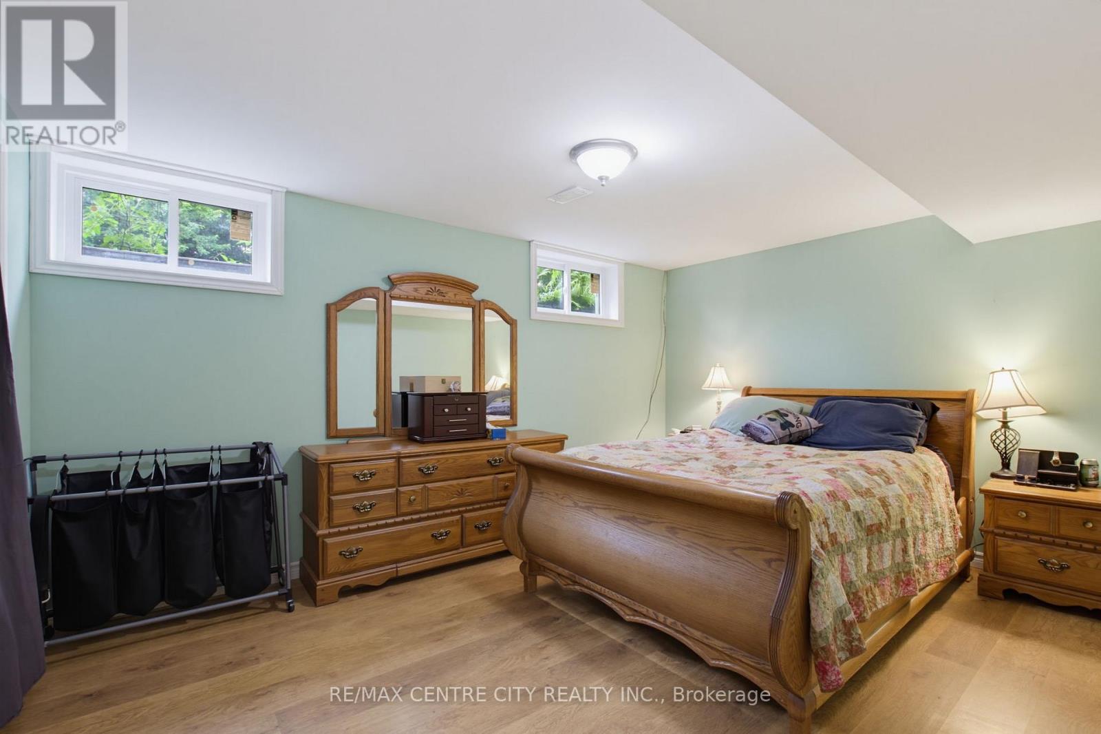 119 ANDERSON AVENUE - 28