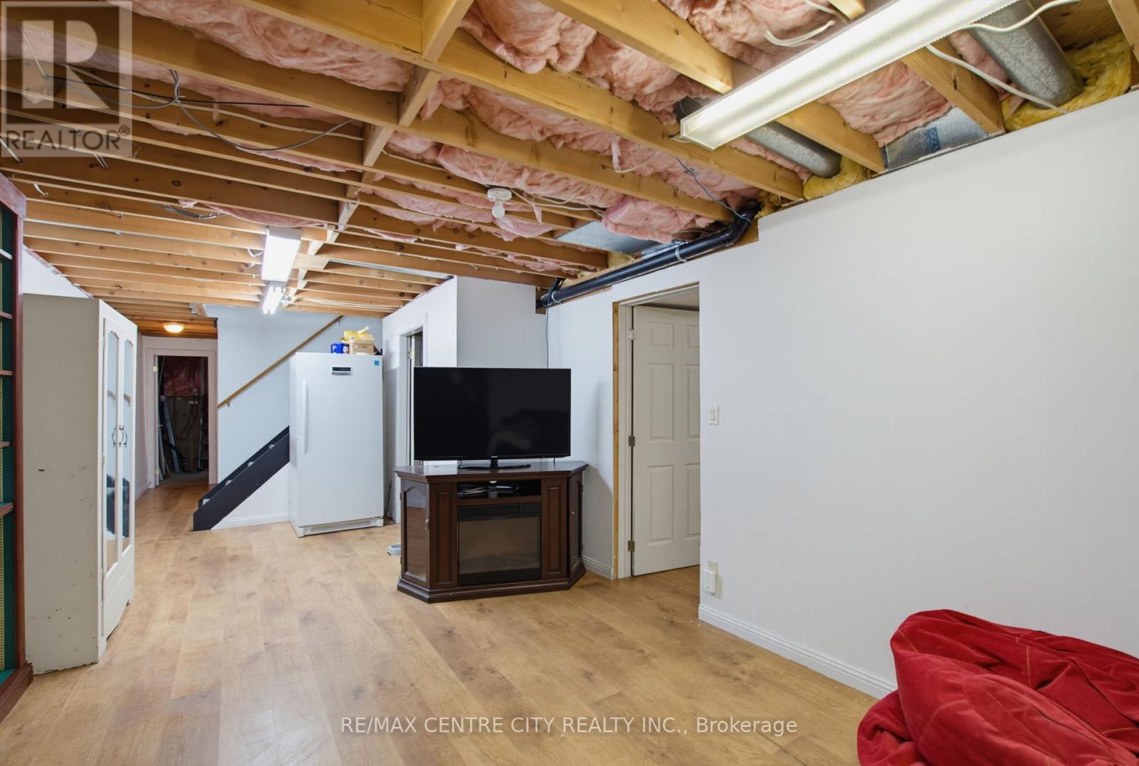 119 ANDERSON AVENUE - 27