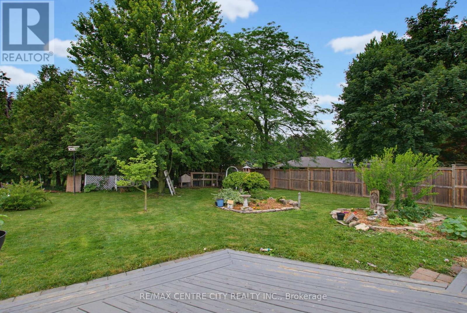 119 ANDERSON AVENUE - 34